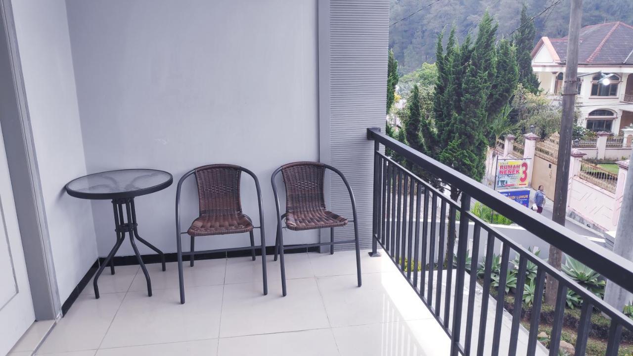 Villa Batumarta Tawangmangu Εξωτερικό φωτογραφία