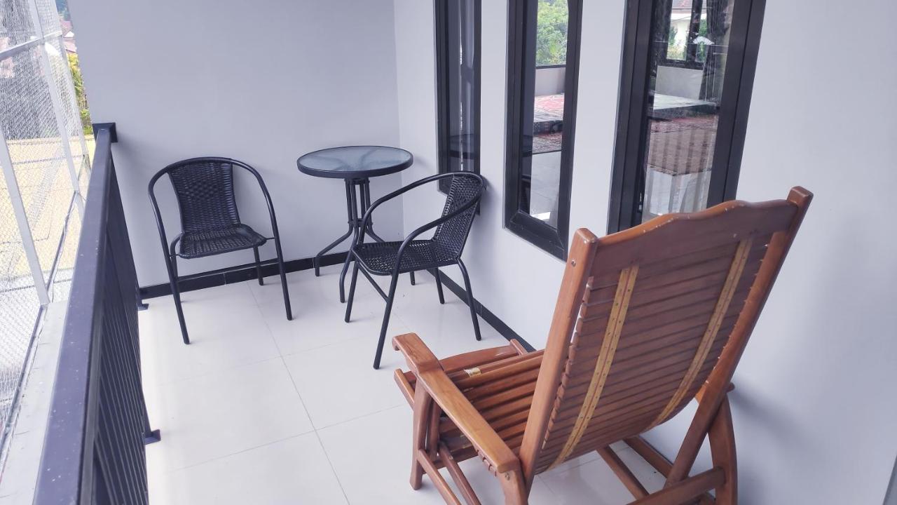 Villa Batumarta Tawangmangu Εξωτερικό φωτογραφία